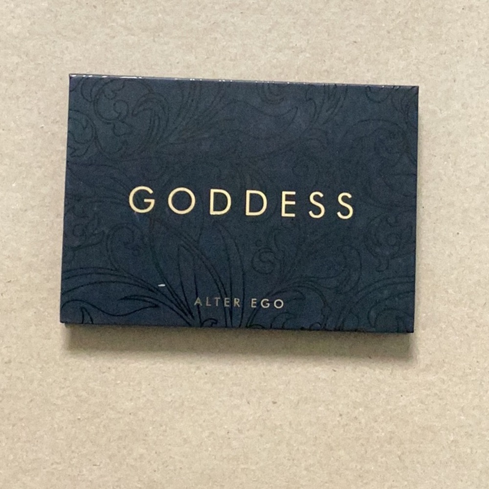 Alter Ego Goddess Eyeshadow Palette